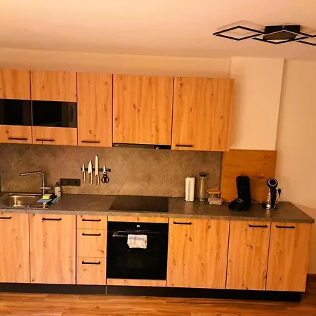 Sunny Side アパート ラムサウ・イム・ツィラータール