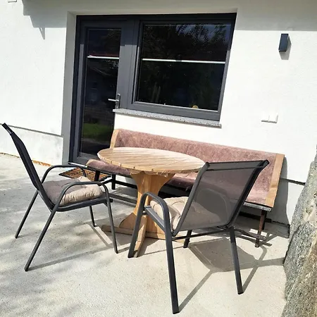 Sunny Side Apartament *